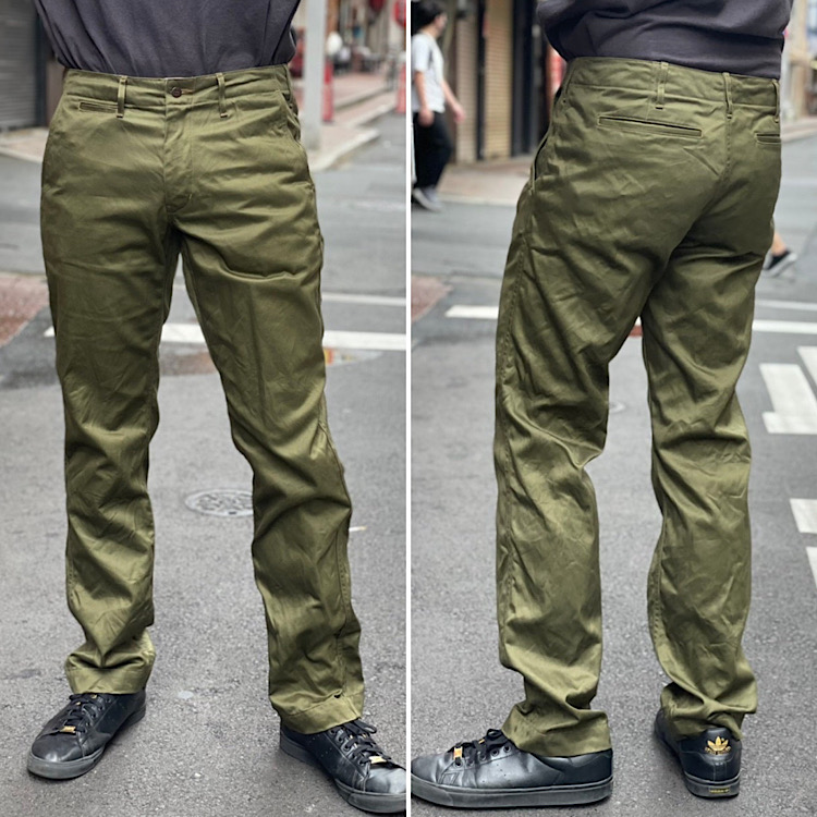 BURGUS PLUS Modern Chino Trousers | HINOYA Official Site