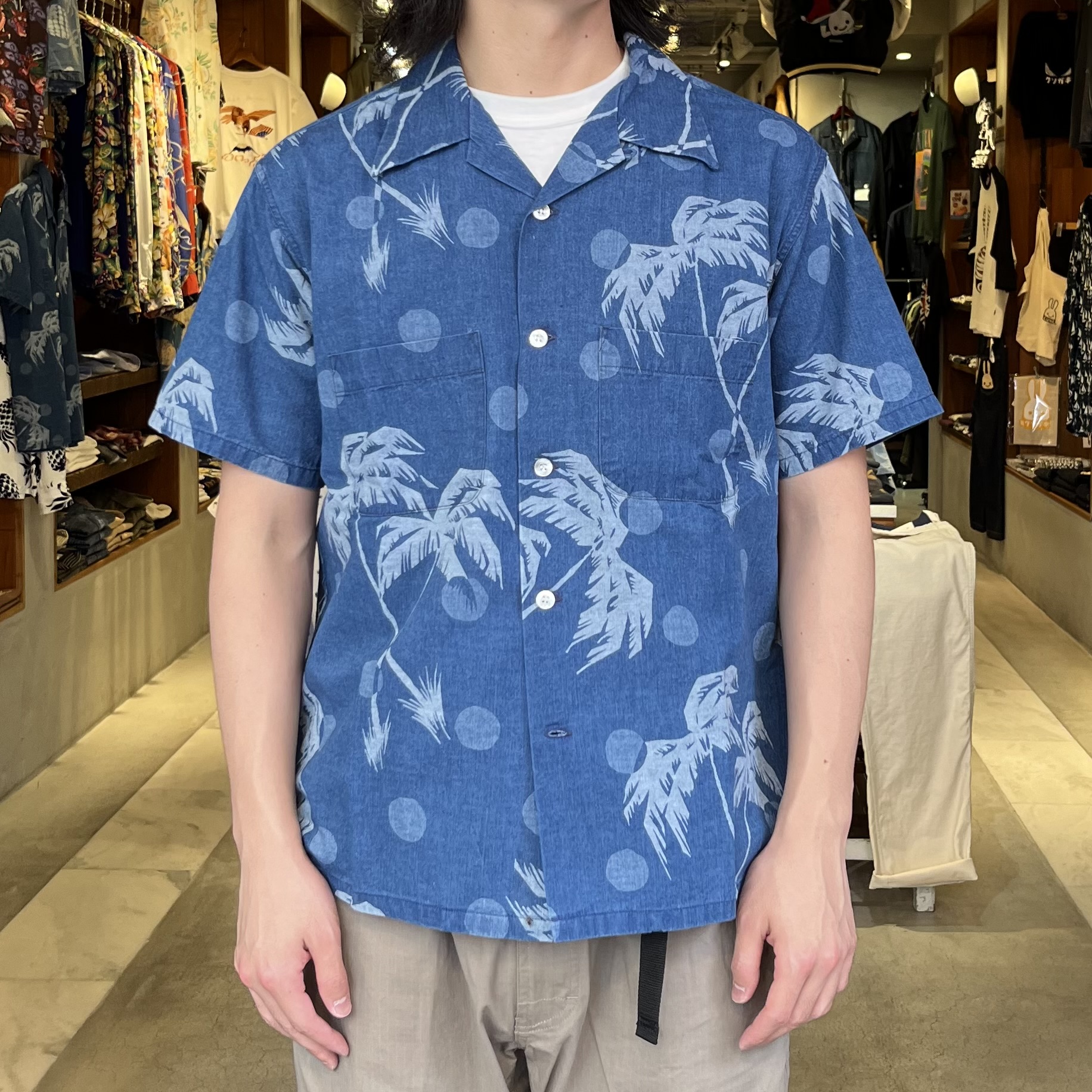 経年変化も楽しめるアロハシャツ🤙 | HINOYA Official Site